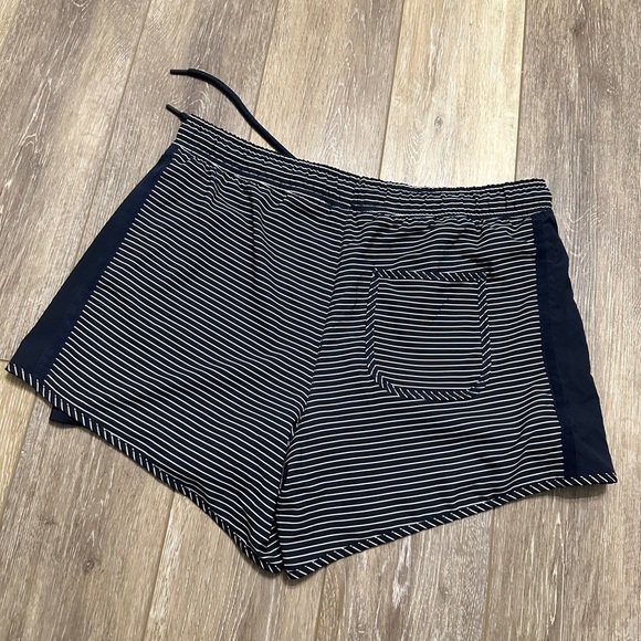 🛍️ Tangerine blue & with strapped shorts Size L excellent condition - Picture 3 of 5